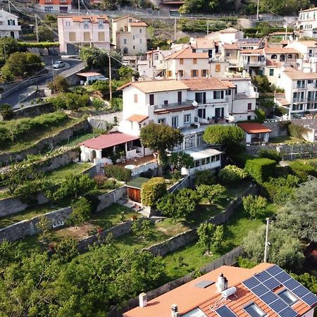 Bardino Nuovo Ampi Terrazzi E Parcheggio - Relax In Villa מראה חיצוני תמונה